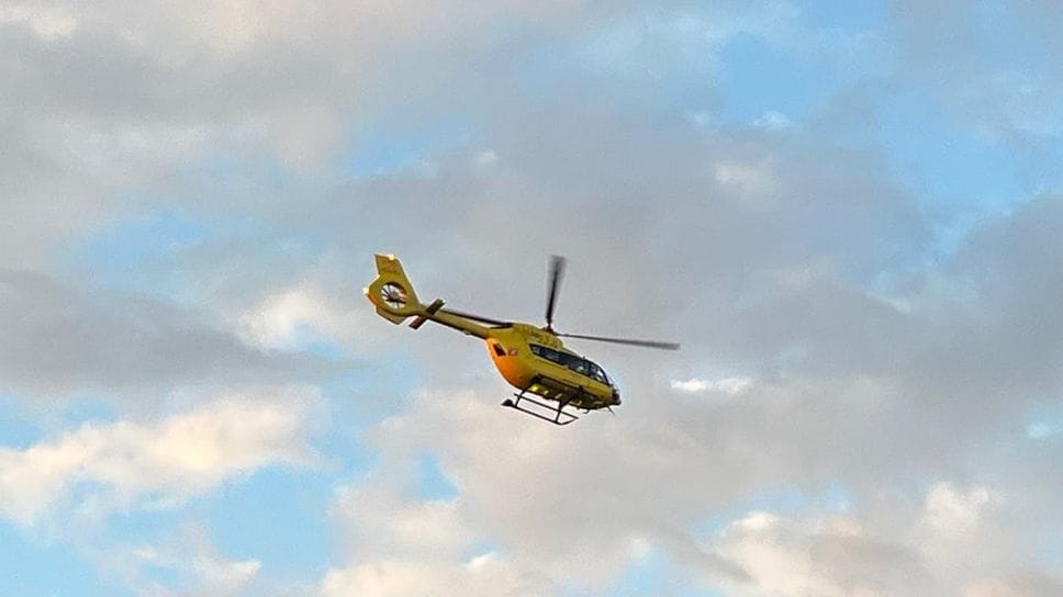 Costa Volpino, schianto in moto contro un palo: 19enne grave