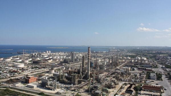 Dai biocarburanti transizione energetica con i veicoli termici