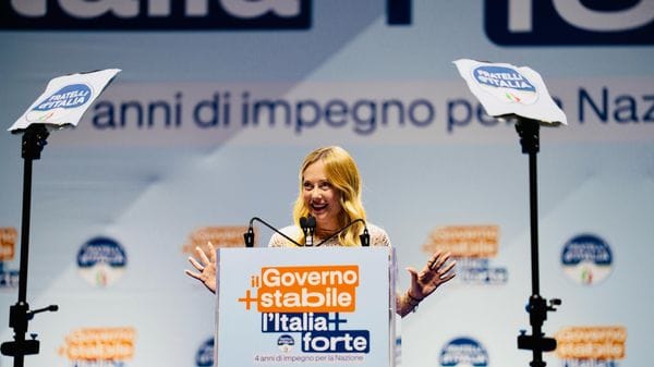 Il governo più longevo. Le riforme mancate e i problemi con gli alleati