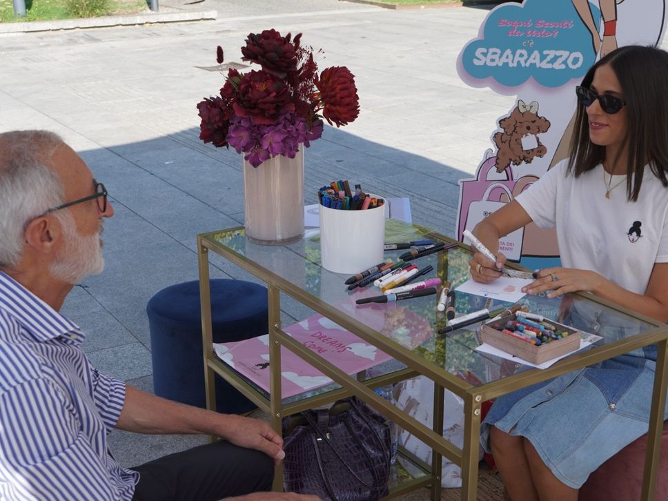 Bergamo, in 10mila tra Strabergamo e StraAlpini. Pienone anche allo Sbarazzo - Foto e video