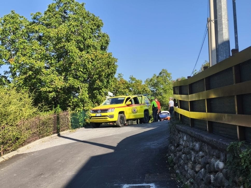Rota Imagna, cade mentre è in cerca di funghi: 25enne con gravi ferite