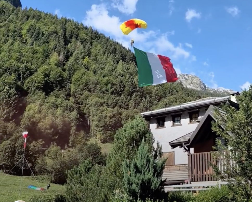 «Il nostro futuro sono i ragazzi con la maglia degli Alpini di Colere»