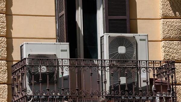 Il prezzo dell'energia elettrica a settembre supera 200 euro a Mwh