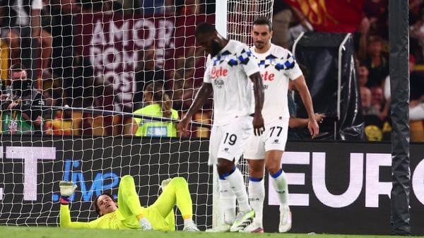 La partita oltre il risultato. Il blocco basso dell’Atalanta e il crollo nel finale, con l’impatto in «chiaroscuro» dei cambi