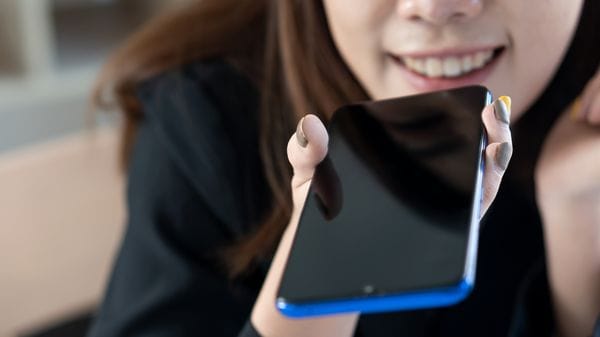 Le aziende assumono dove si fidano e il bacino di giovani non si allarga