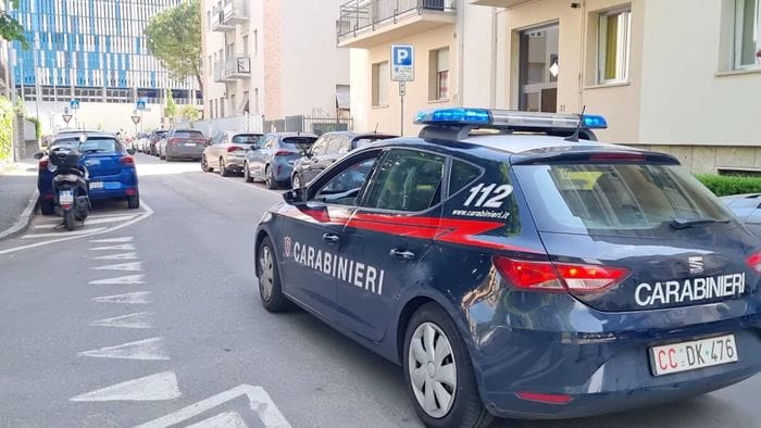 https://storage.ecodibergamo.it/media/photologue/2026/9/8/photos/cache/omicidio-claris-de-simone-condannato-a-18-anni-e-un-mese-di-carcere_95e72c96-ab76-11f1-8045-40f5526b45ff_1920_1080_v3_large_16_9.jpeg