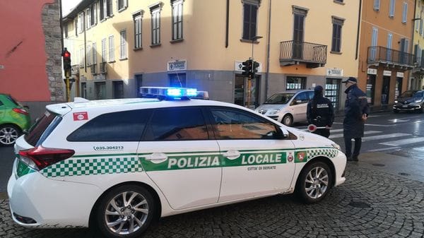 Espulso, rientra illegalmente in Italia: arrestato a Seriate
