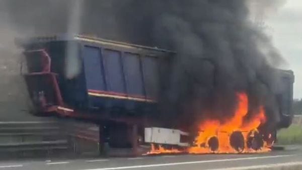 Tir in fiamme in A4